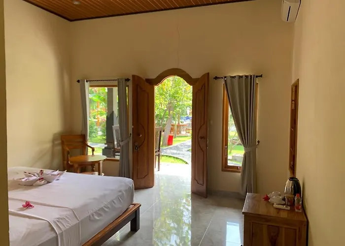 Kubu Padi Wooden House 2* ペムテラン