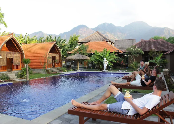 ホリデーパーク Kubu Padi Wooden House