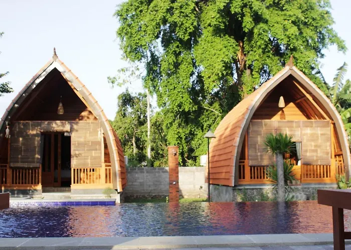 Kubu Padi Wooden House ホリデーパーク