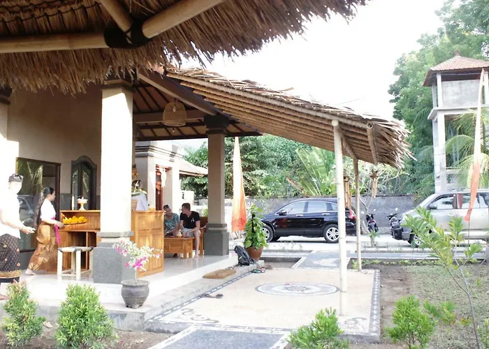 Kubu Padi Wooden House ホリデーパーク 2*