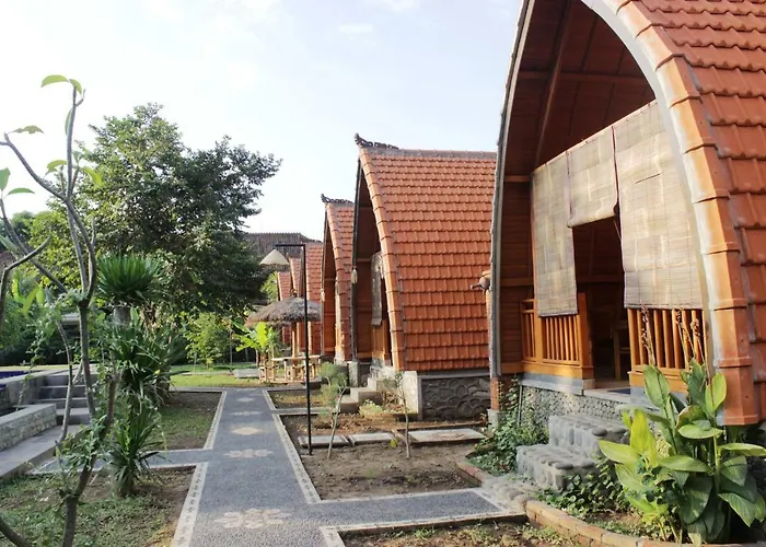 Kubu Padi Wooden House 2* ペムテラン