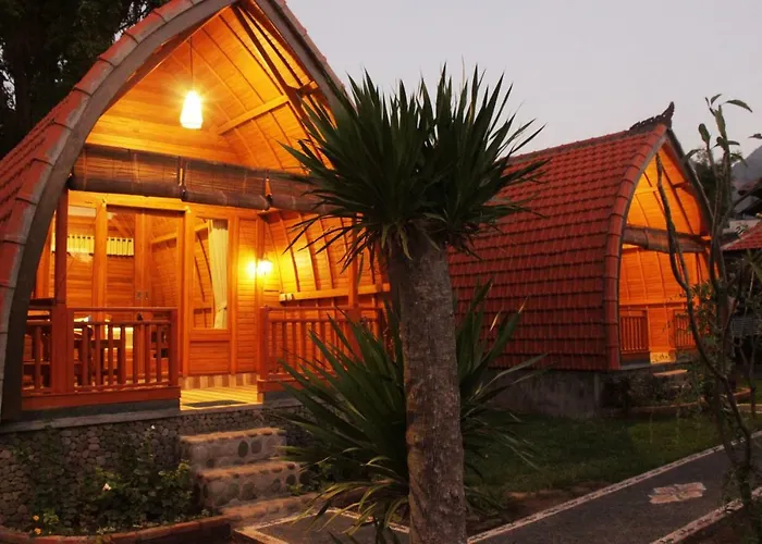 Kubu Padi Wooden House منتزه العطل 2*