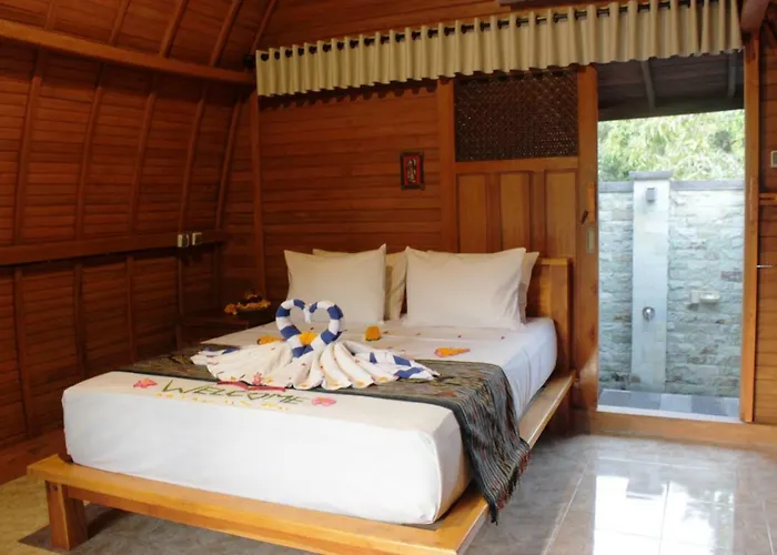 Kubu Padi Wooden House ホリデーパーク ペムテラン