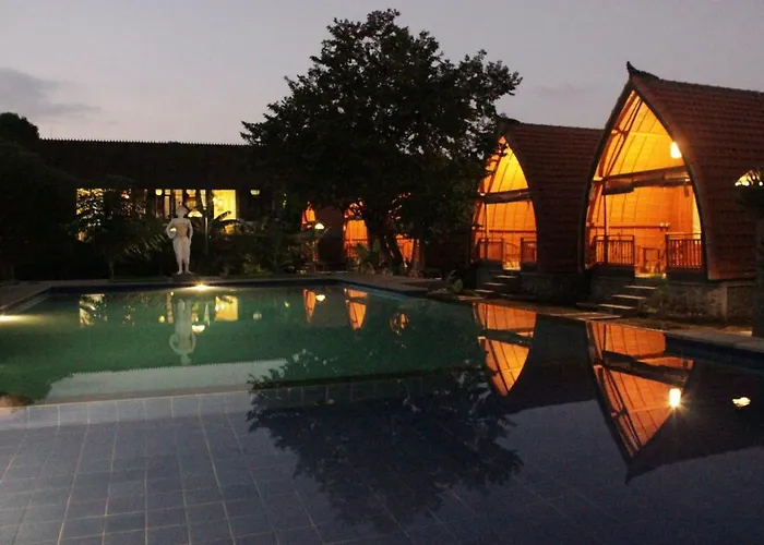 Kubu Padi Wooden House 2*