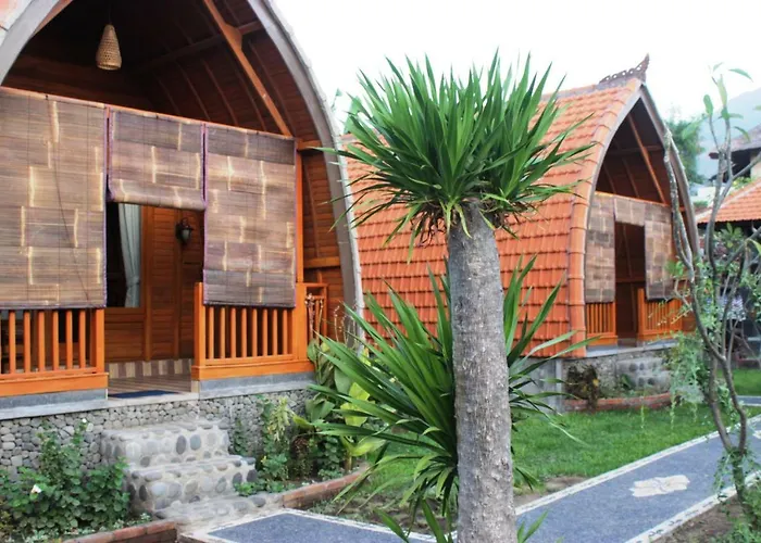 ホリデーパーク Kubu Padi Wooden House ペムテラン